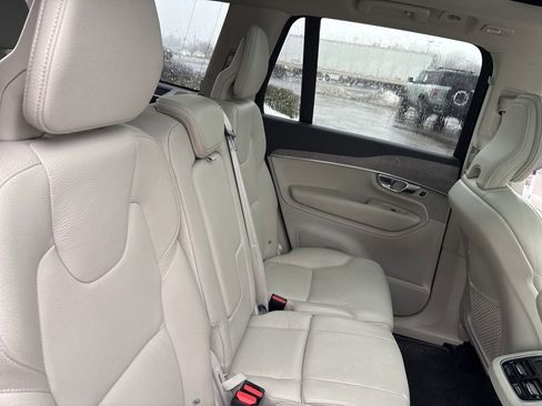 Certified 2023 Volvo XC90 B5 Plus w/ Protection Package Premier image 36