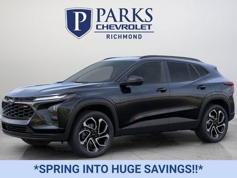 New 2026 Chevrolet Trax RS image 2