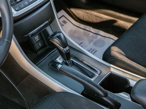 Used 2015 Honda Accord Sport image 14