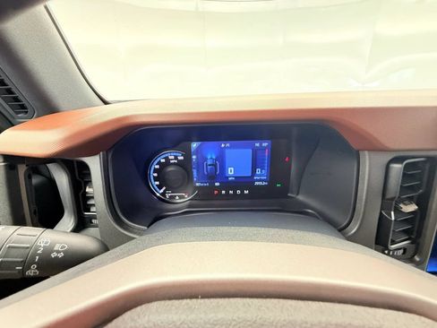 Used 2024 Ford Bronco Outer Banks AWD/4WD image 33