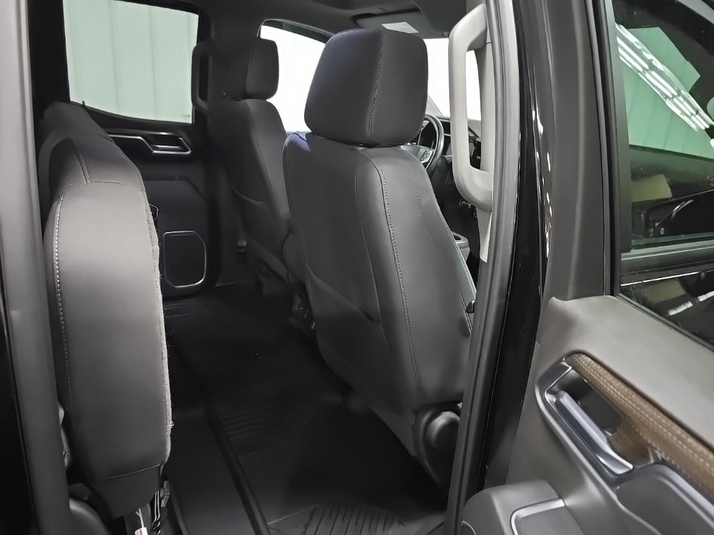 Used 2023 Chevrolet Silverado 1500 RST AWD/4WD image 17