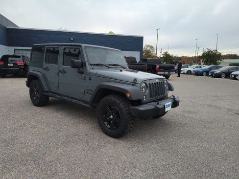 Used 2015 Jeep Wrangler Unlimited Sport w/ Quick Order Package 24S image 7