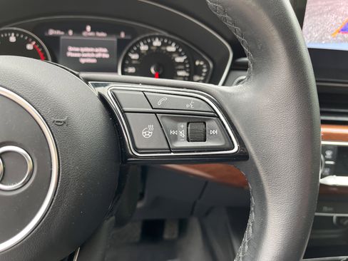 Used 2023 Audi A4 2.0T Premium w/ Convenience Package image 44