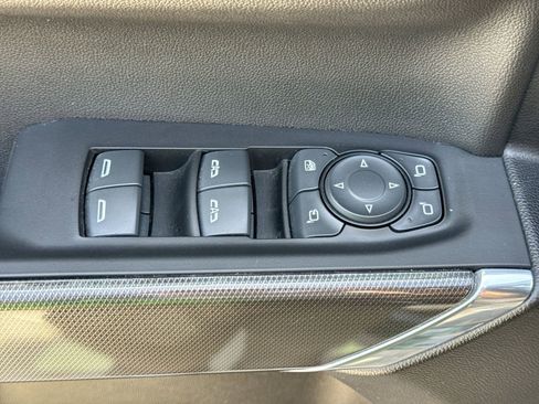 Used 2022 GMC Sierra 1500 AT4 w/ AT4 Preferred Package AWD/4WD image 22