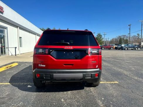 New 2026 Jeep Cherokee Overland w/ Trailer Tow Group AWD/4WD image 9