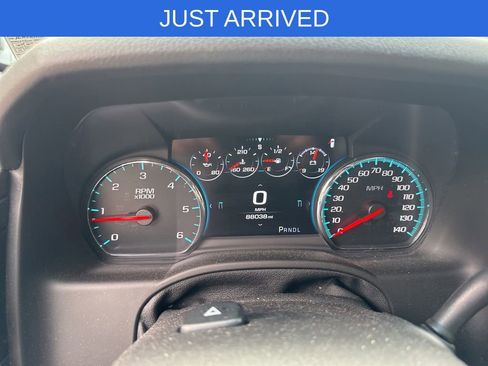 Used 2018 Chevrolet Suburban Premier AWD/4WD image 13