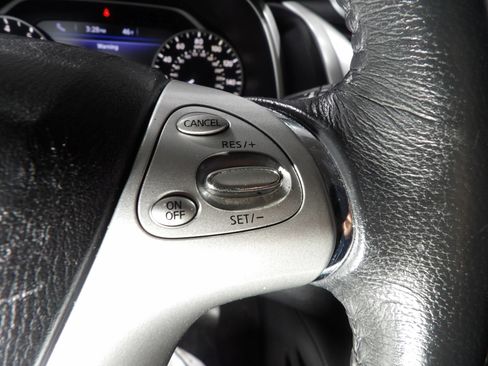 Used 2018 Nissan Murano SV AWD/4WD image 20
