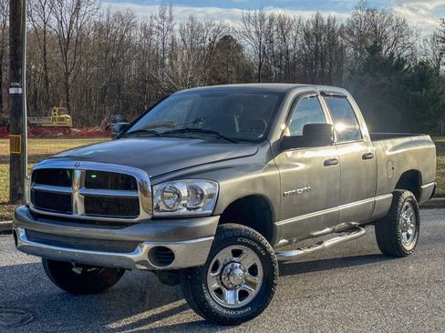 Used 2006 Dodge Ram 2500 Truck SLT w/ Trailer Tow Group image 3