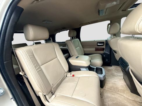 Used 2008 Toyota Sequoia Platinum image 29