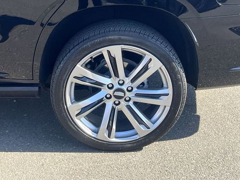 Used 2025 Cadillac Escalade Sport Platinum image 31