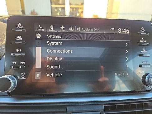 Used 2018 Honda Accord Touring image 27