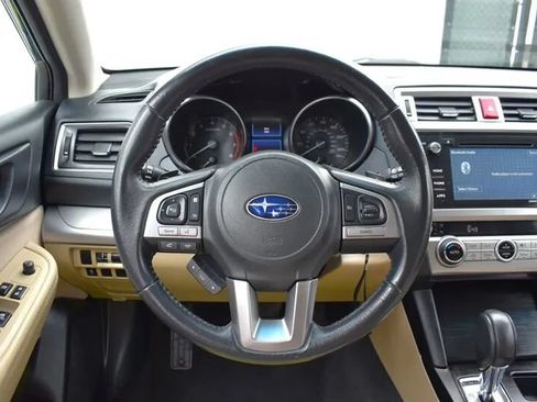 Used 2016 Subaru Outback 2.5i Premium w/ Popular Package #1 AWD/4WD image 15