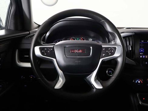 Used 2024 GMC Terrain SLE w/ Driver Convenience Package FWD image 34