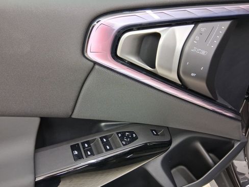 New 2026 BMW X3 xDrive30 w/ Convenience Package image 12