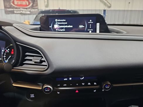 New 2026 MAZDA CX-30 AWD 2.5 S w/ Select Sport Pkg image 21