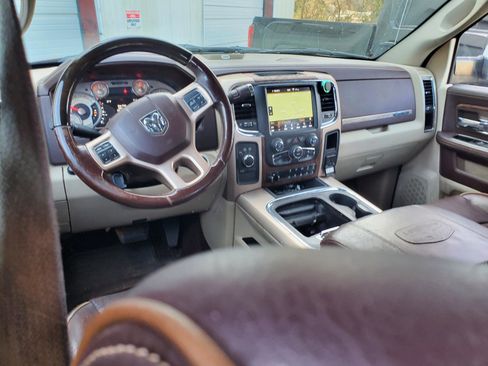 Used 2018 RAM 2500 Longhorn image 24