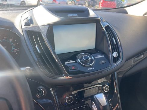 Used 2014 Ford Escape Titanium FWD image 26