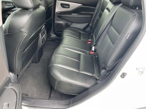 Used 2024 Nissan Murano SV w/ SV Midnight Edition Package FWD image 12