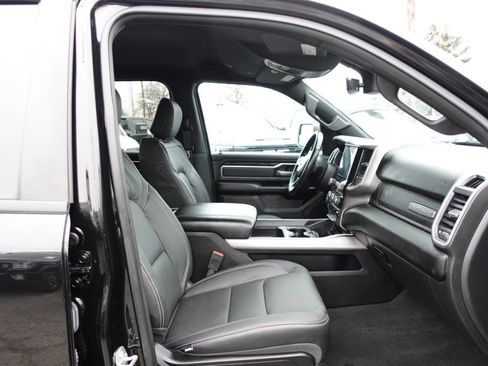 Used 2022 RAM 1500 Big Horn AWD/4WD image 34