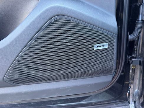 Certified 2025 Porsche Cayenne Coupe image 25