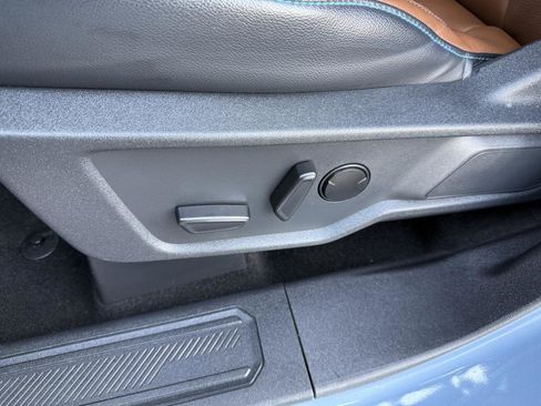 Used 2024 Ford Bronco Outer Banks image 14