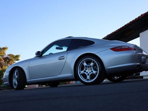 Used 2006 Porsche 911 Carrera S image 17