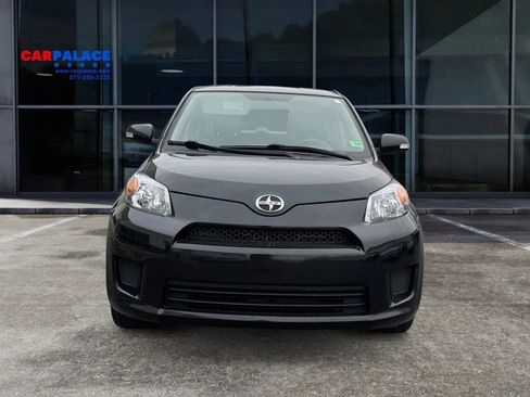 Used 2014 Scion xD image 8