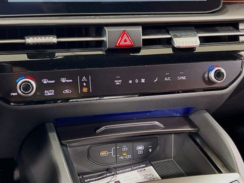 New 2026 Kia Sportage SX Prestige image 16