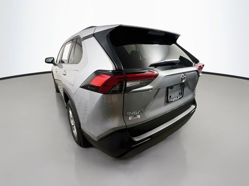 Used 2025 Toyota RAV4 XLE w/ Convenience Package FWD image 8