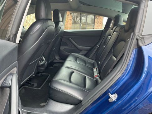 Used 2021 Tesla Model 3 Long Range image 39