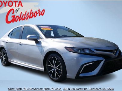 Used 2022 Toyota Camry SE w/ Convenience Package