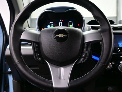 Used 2015 Chevrolet Spark LT FWD image 22
