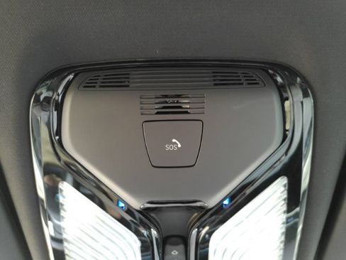 Used 2025 BMW X5 sDrive40i w/ M Sport Package RWD image 59