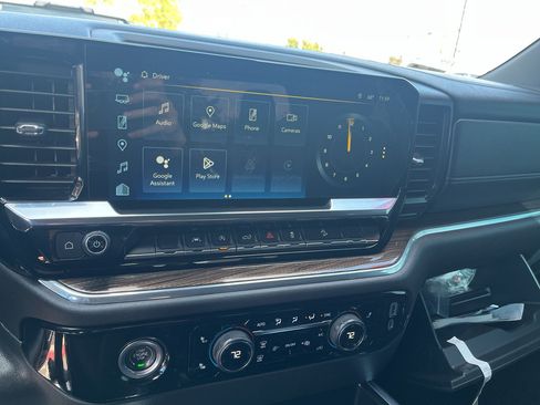 Used 2023 Chevrolet Silverado 1500 LT Trail Boss image 24