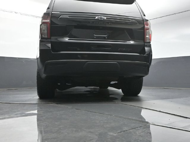 Used 2022 Chevrolet Tahoe RST w/ Luxury Package AWD/4WD image 38