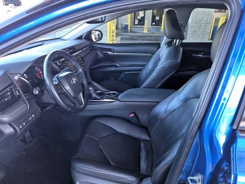 Used 2019 Toyota Camry XSE image 13