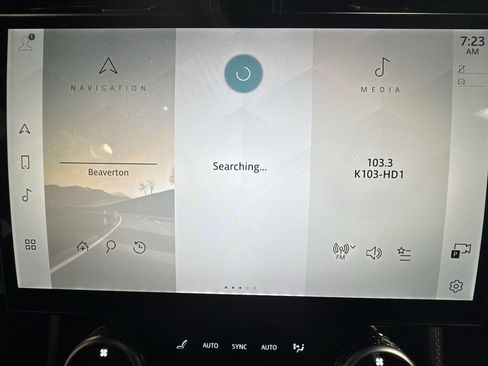 Used 2025 Jaguar F-PACE R-Dynamic S image 24