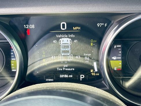 Used 2023 Jeep Wrangler Unlimited w/ Cold Weather Group AWD/4WD image 13