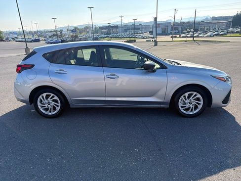Certified 2024 Subaru Impreza 2.0i AWD/4WD image 6