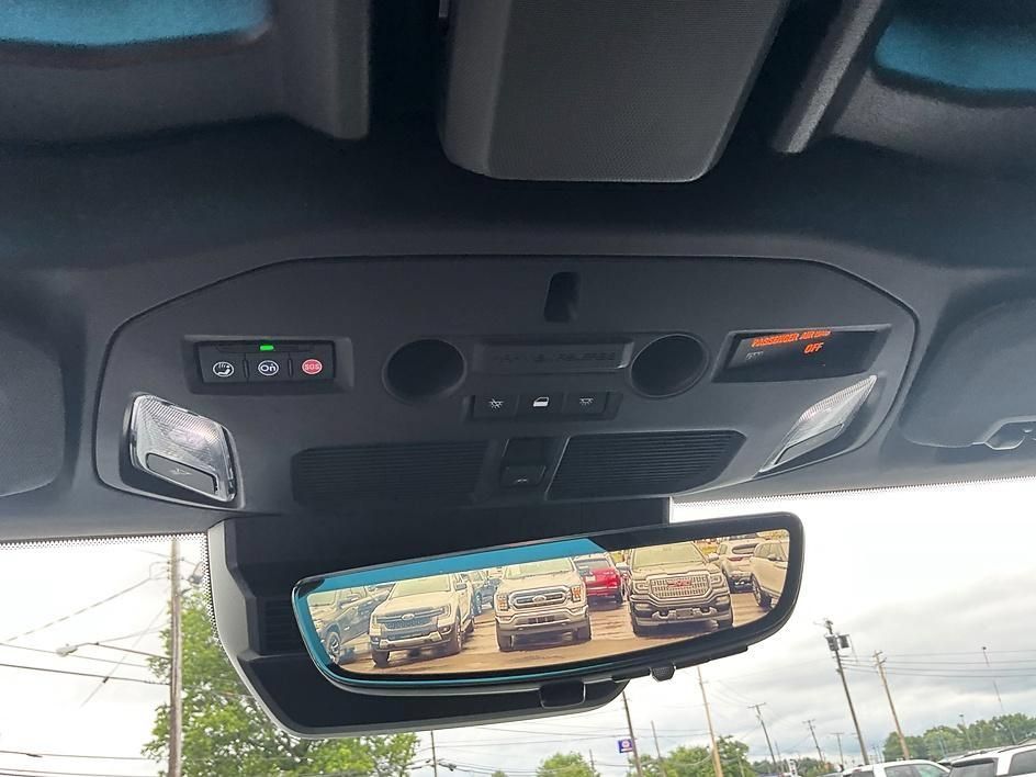 Used 2024 GMC Hummer EV 3X AWD/4WD image 33