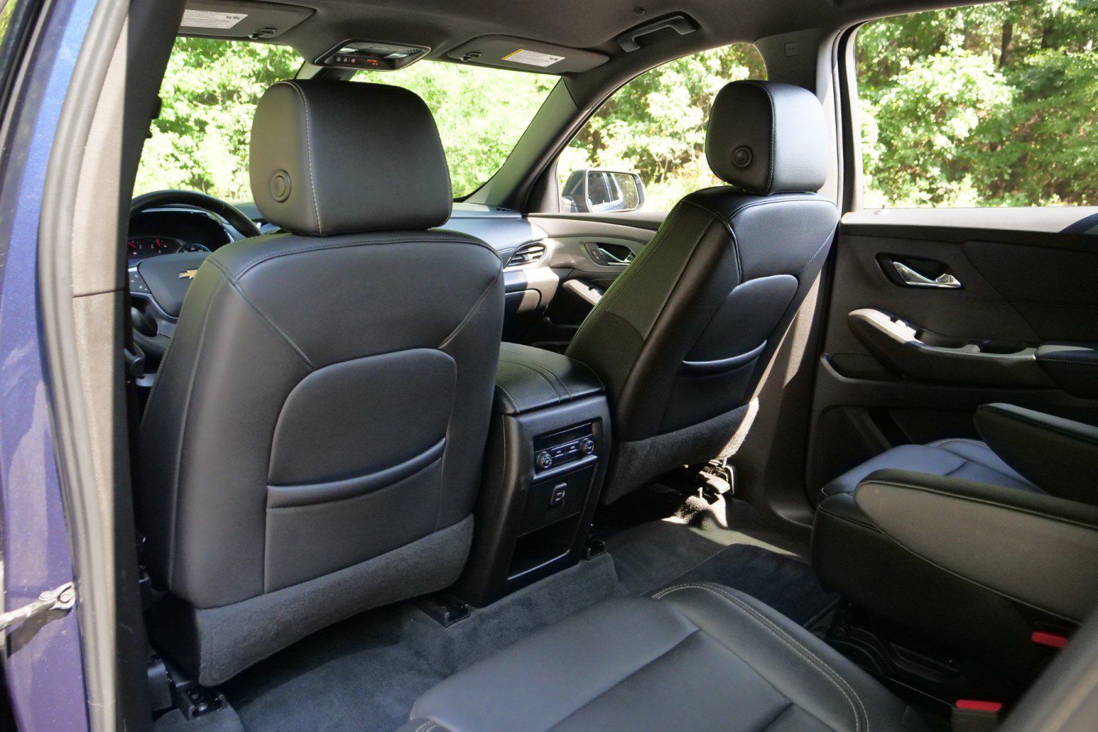 Used 2022 Chevrolet Traverse LT AWD/4WD image 26