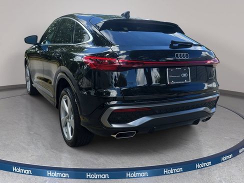 Certified 2025 Audi Q5 Premium Plus w/ Premium Plus AWD/4WD image 8