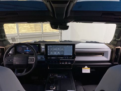 Used 2024 GMC Hummer EV 3X w/ Extreme Off-Road Package image 12