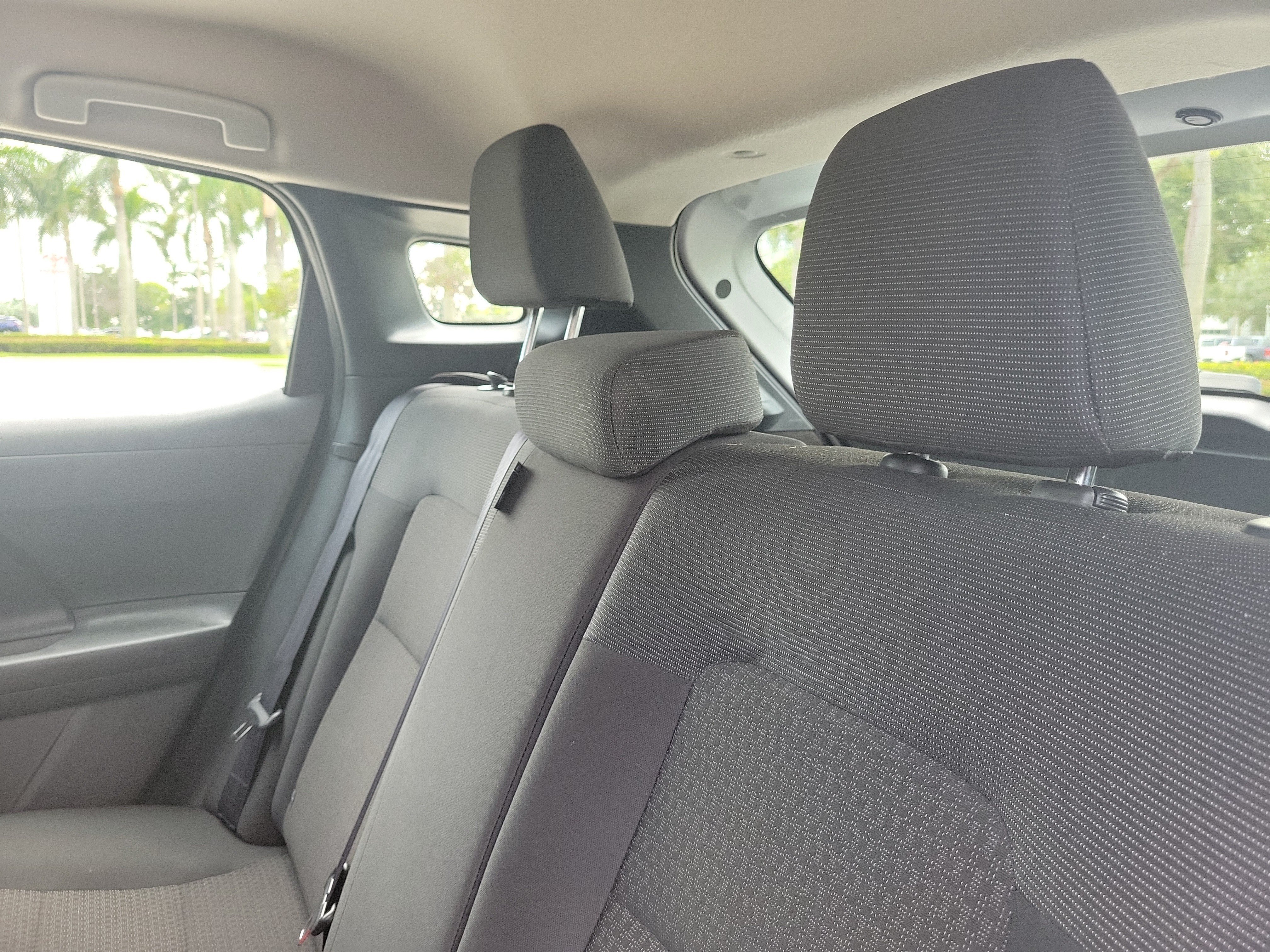 Used 2025 Nissan Kicks S FWD image 13