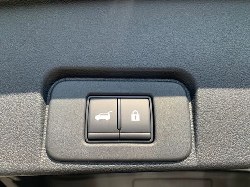 New 2026 Nissan Rogue Platinum image 6