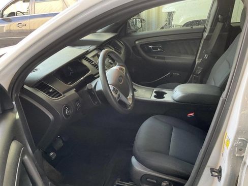Used 2015 Ford Taurus Police Interceptor AWD image 5