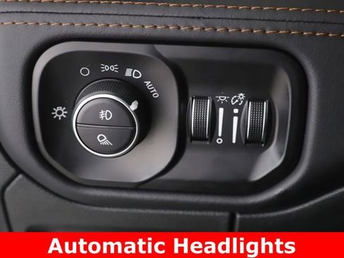 Used 2023 RAM 1500 Limited AWD/4WD image 22