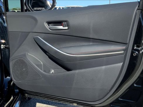 Used 2024 Toyota Corolla SE image 22