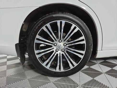 Used 2014 Chrysler 300 S RWD image 10