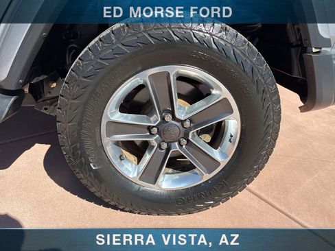 Used 2020 Jeep Wrangler Unlimited Sahara AWD/4WD image 43